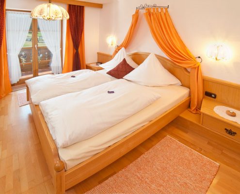 Ferienwohnung in Krün, Karwendel, Krottenkopf 5 ***** Sterne, Schlafzimmer