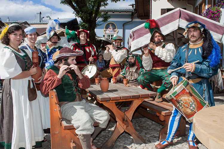 Der Bozner Markt 2017 in Mittenwald